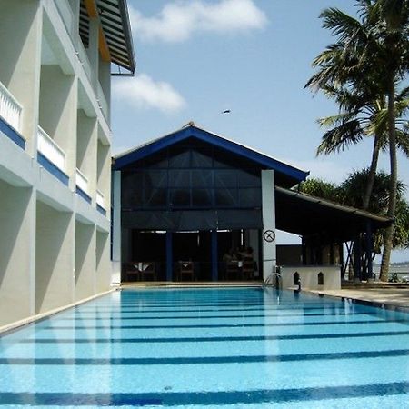 Hotel Sunset Beach Negombo Ngoại thất bức ảnh