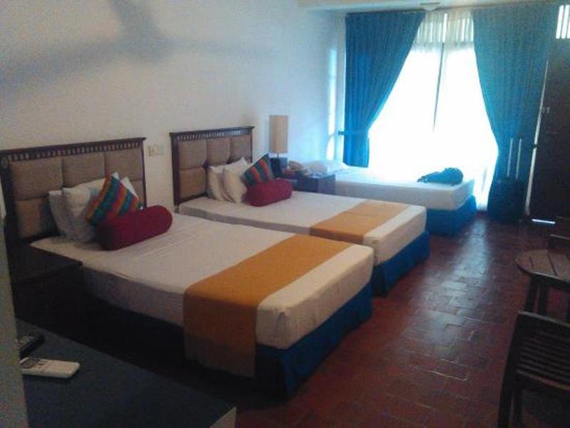 Hotel Sunset Beach Negombo Ngoại thất bức ảnh